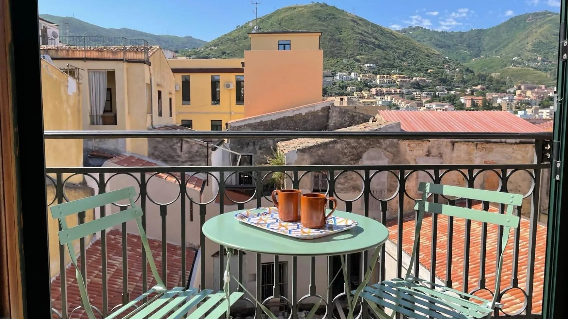 Maresia Apartment By Casa In Mente Cefalu Italy